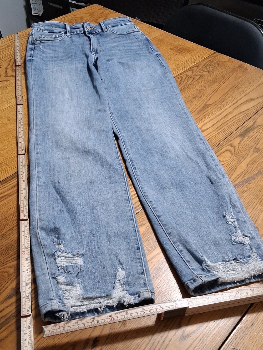 JUDY BLUE Jeans Womens 3/26 BLUE STRAIGHT FIT Denim Preowned Used  DISTRESSED